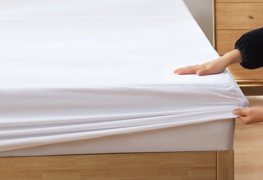 ¿Cuál es la diferencia entre una funda de colchón y un protector de colchón? ¿Cuál es mejor?