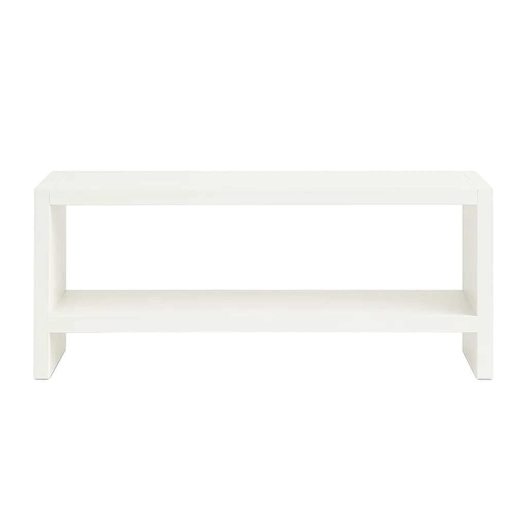Banqueta Creta color blanco de Morfeo vista de frente sobre fondo blanco con estructura de madera y estante inferior visible.