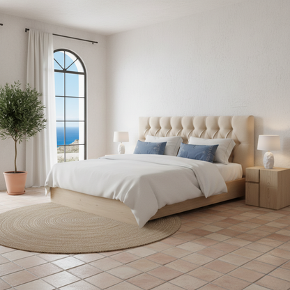 Cabecero Capy beige de Morfeo en dormitorio luminoso con cama de madera.