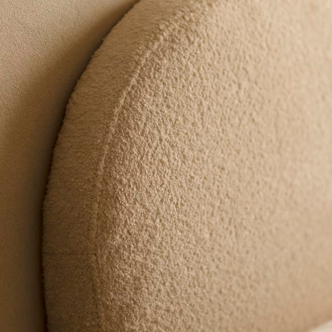 cabecero saona de morfeo en color beige con tapizado desenfundable en tejido bouclé