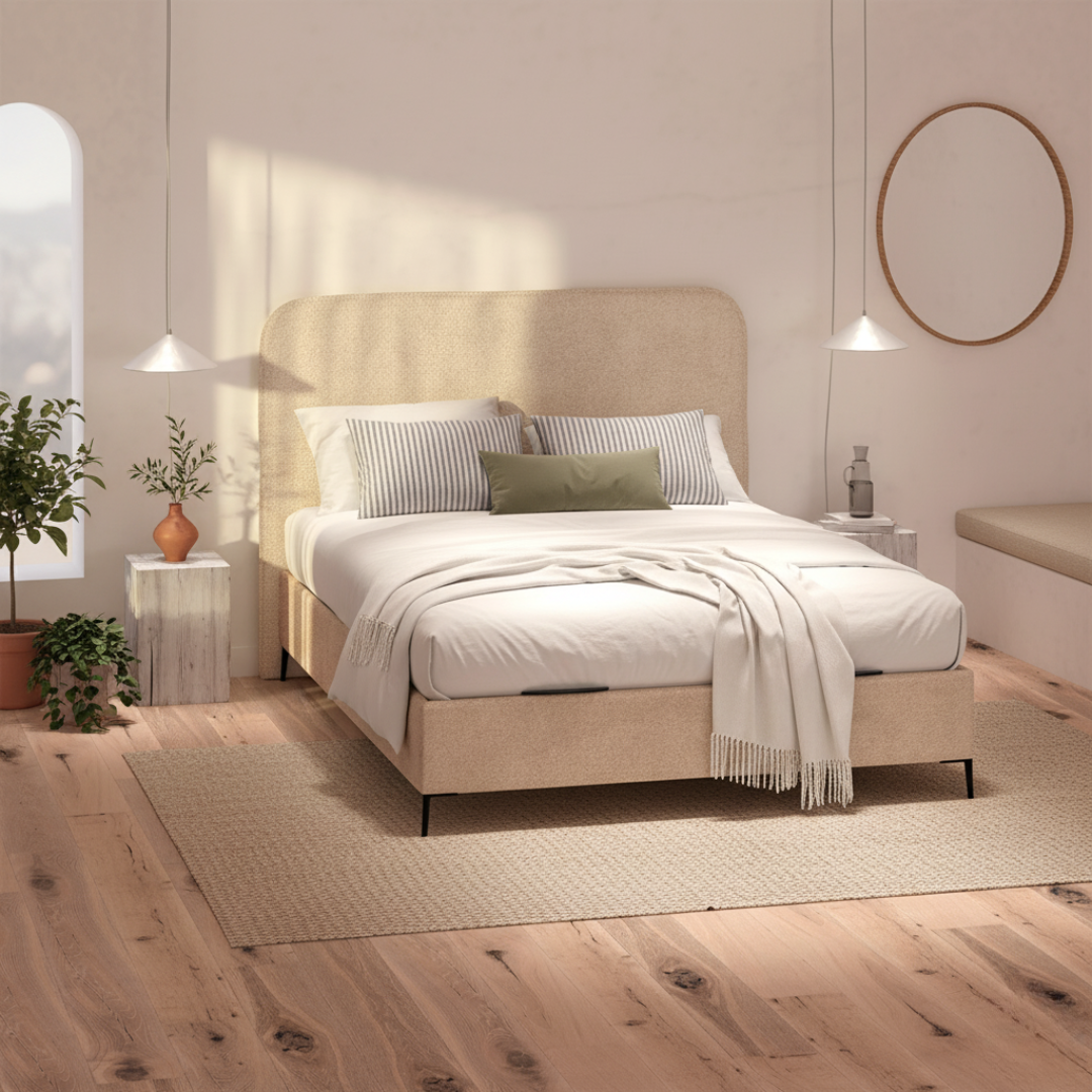 cabecero saona de morfeo en color beige en dormitorio de estilo mediterráneo con ambiente luminoso
