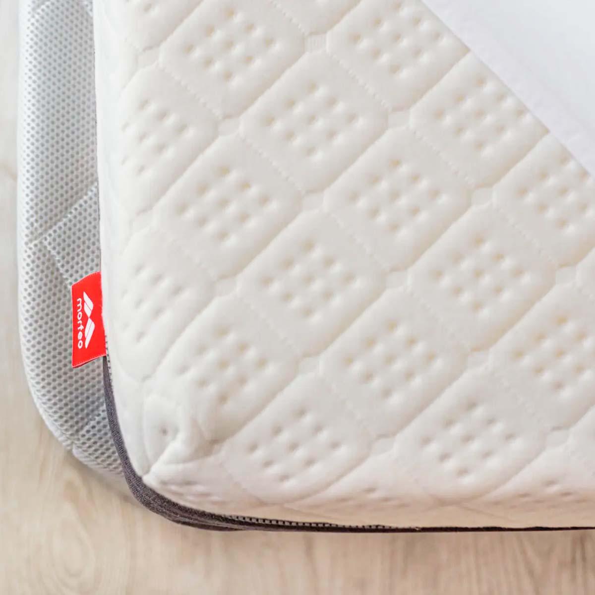 Detalle de la funda con cremallera del colchón Lite de Morfeo.